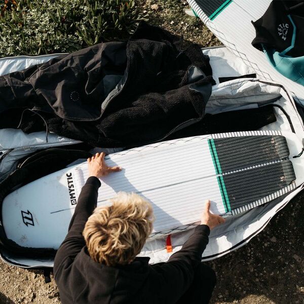 Offaxis stock a range of Wakeboard bags, neoprene wakeboard covers and travel wakeboard bags.