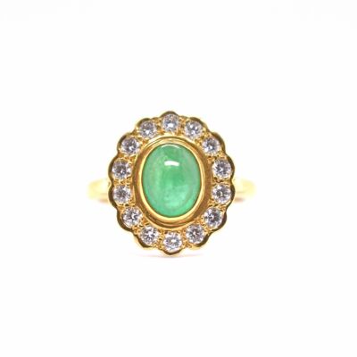 18CT YELLOW GOLD EMERALD AND DIAMOND CLUSTER RING
