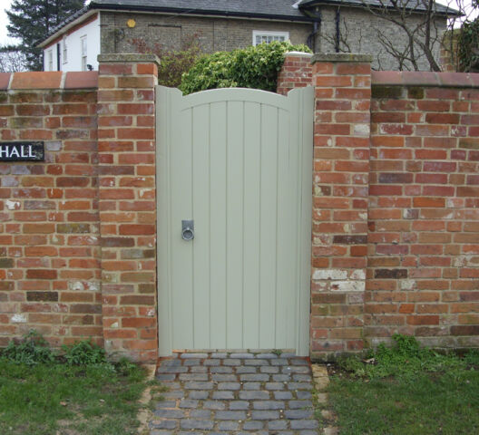 Deben gate fitted on Larch Wall plates all painted