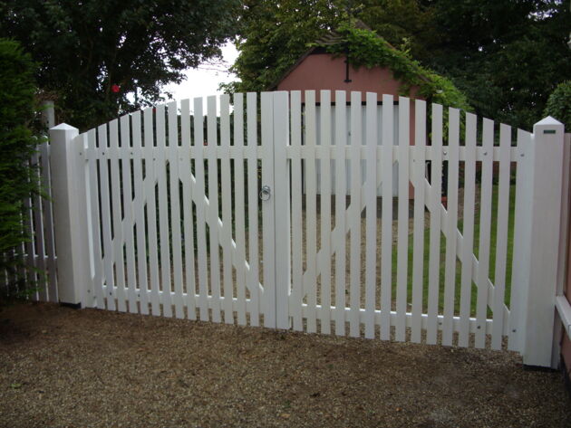 Helmingham Entrance gates
