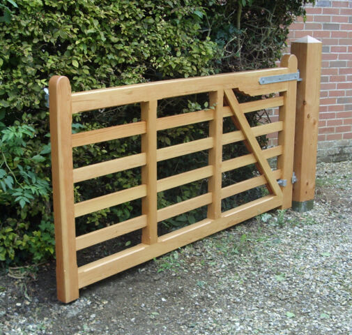 Melford gates in Douglas fit with osmo oil