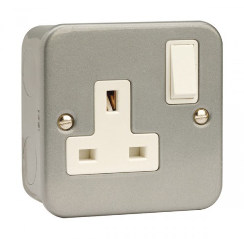 CL035 1 Gang 13A DP Switched Socket Outlet