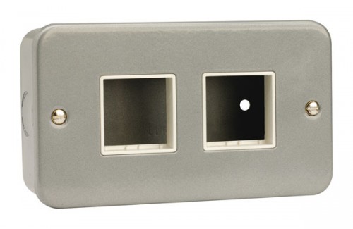CL404 2 Gang Switch Plate - 2+2 Aperture