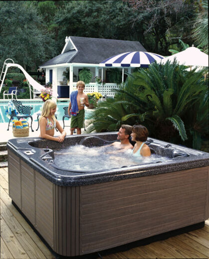 Hot Tubs | Deck World – SpaCrest Hot Tubs, Spa's, Accessories & Chemicals in Ipswich, Suffolk. Covering Essex, Norfolk & Cambridge
