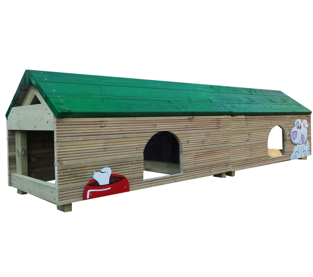 Fido's Kennel with green roof