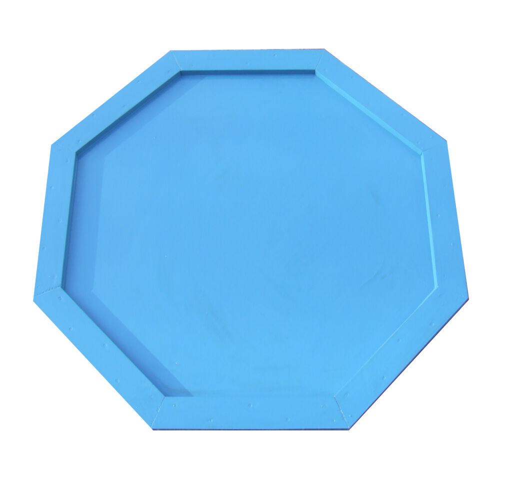 Octagonal water tray
