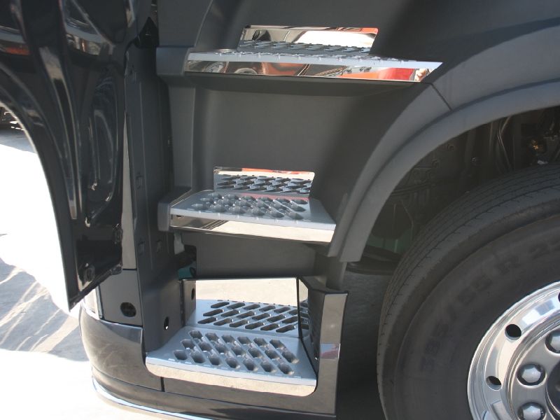 Volvo FH4 2013 Step & Exterior Protection Kit
