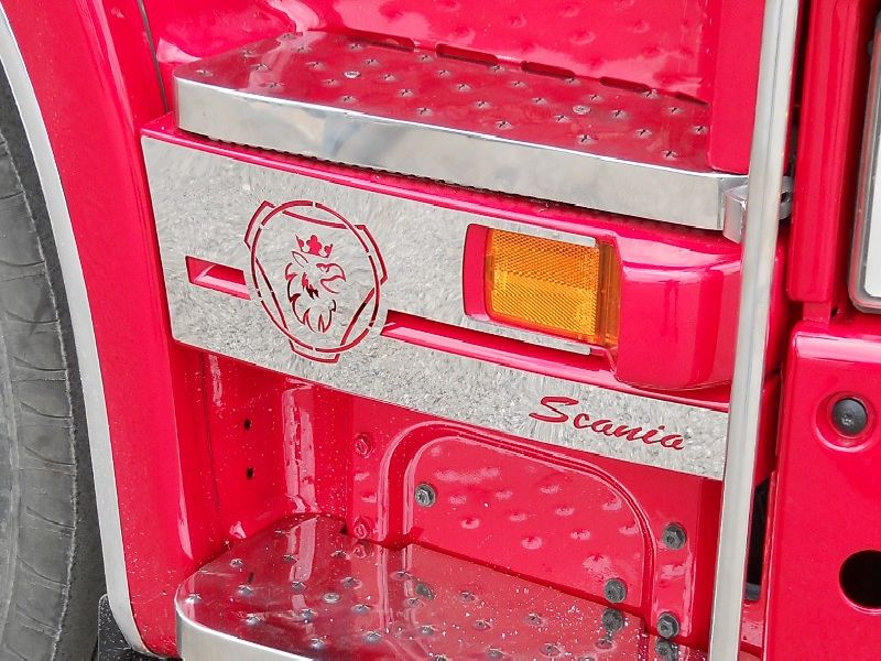 Scania R1 Series Front Indicator Surrounds