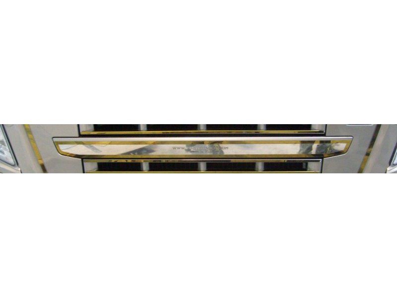 Volvo Series 2 Central Lower Radiator Grill FH 2009