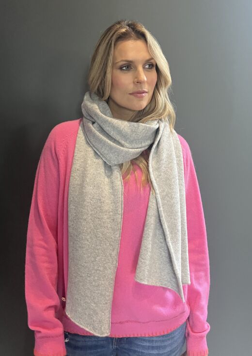 Beautiful cashmere scarves made in Nepal and India.