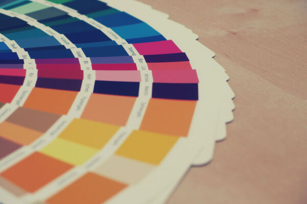 Choosing the right colour for your website and logo